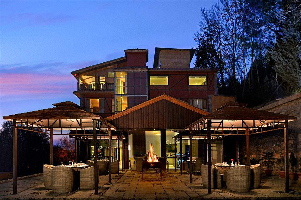 Hotel Golden Tulip Srinagar Exteriér fotografie